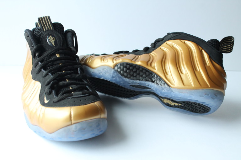 gold foams nike