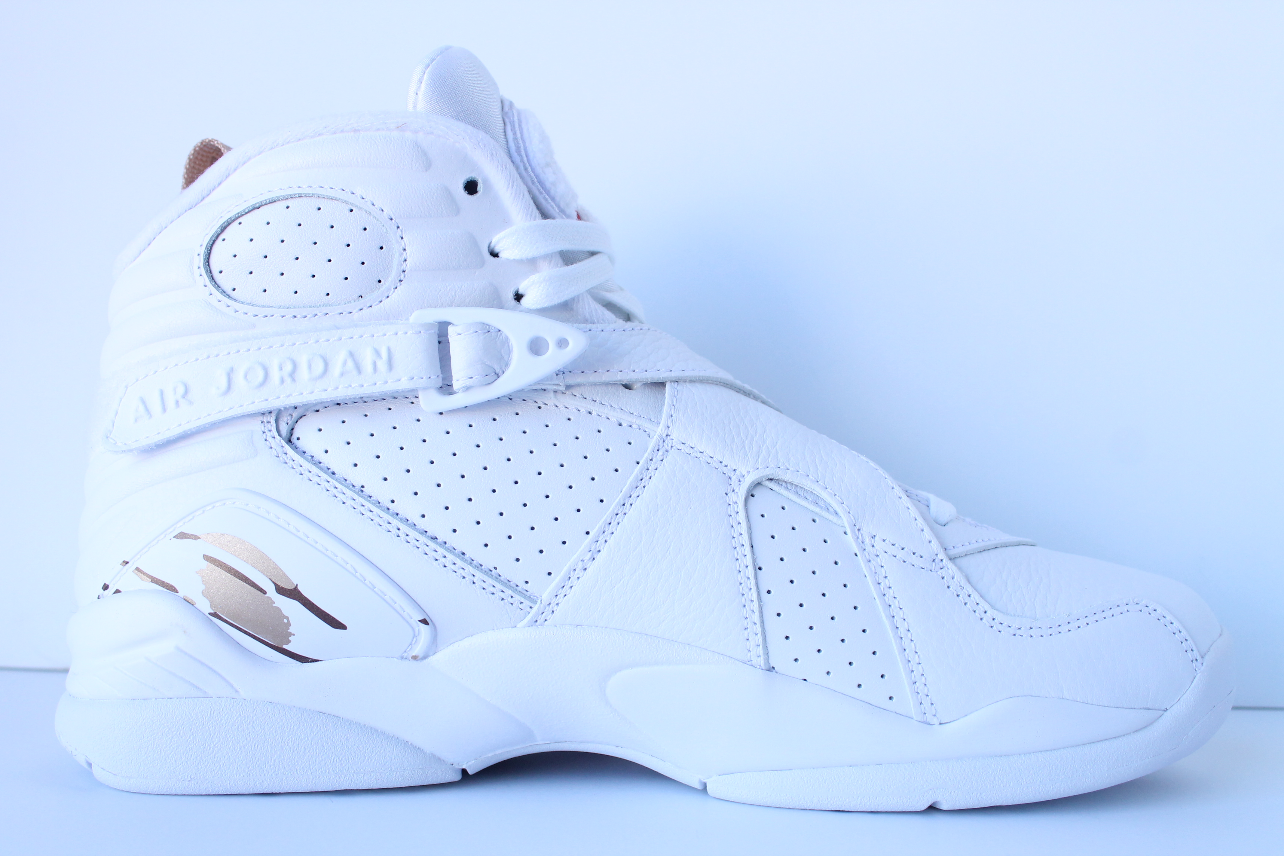 AuthentKicks | Air Jordan 8 Retro OVO