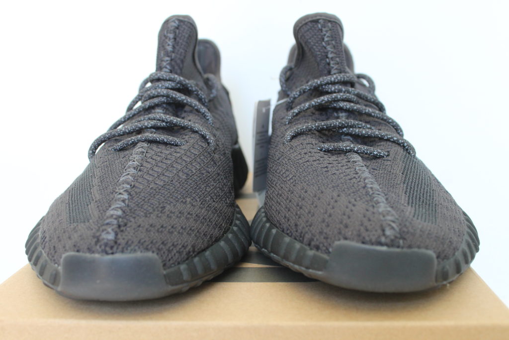 yeezy boost 350 v2 black static non reflective