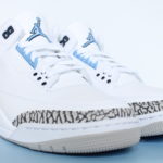 Air Jordan 3 Retro UNC