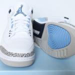 Air Jordan 3 Retro UNC