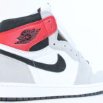 Air Jordan 1 Retro High OG - Smoke Grey