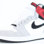 Air Jordan 1 Retro High OG - Smoke Grey