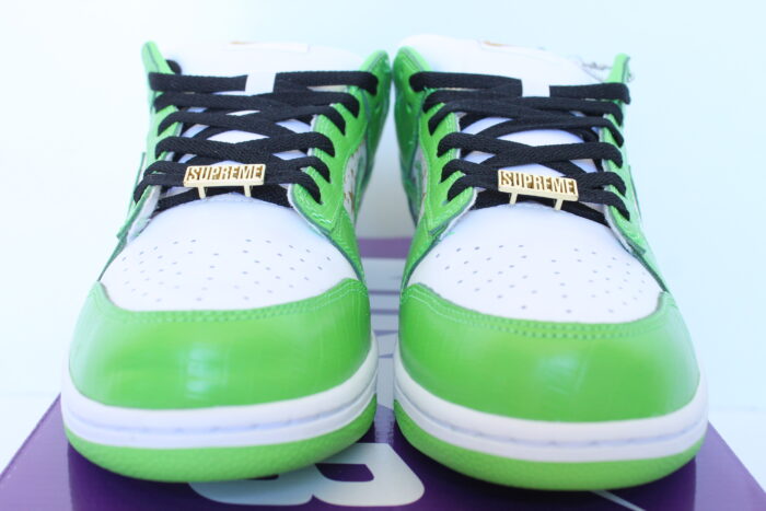 AuthentKicks | Supreme®/Nike® SB Dunk Low OG QS Green