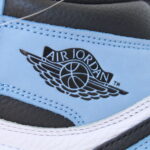 Air Jordan 1 Retro High - University Blue