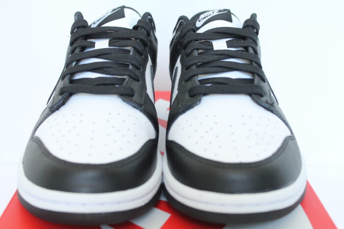 AuthentKicks | Nike Dunk Low WMNS ‘Black White’