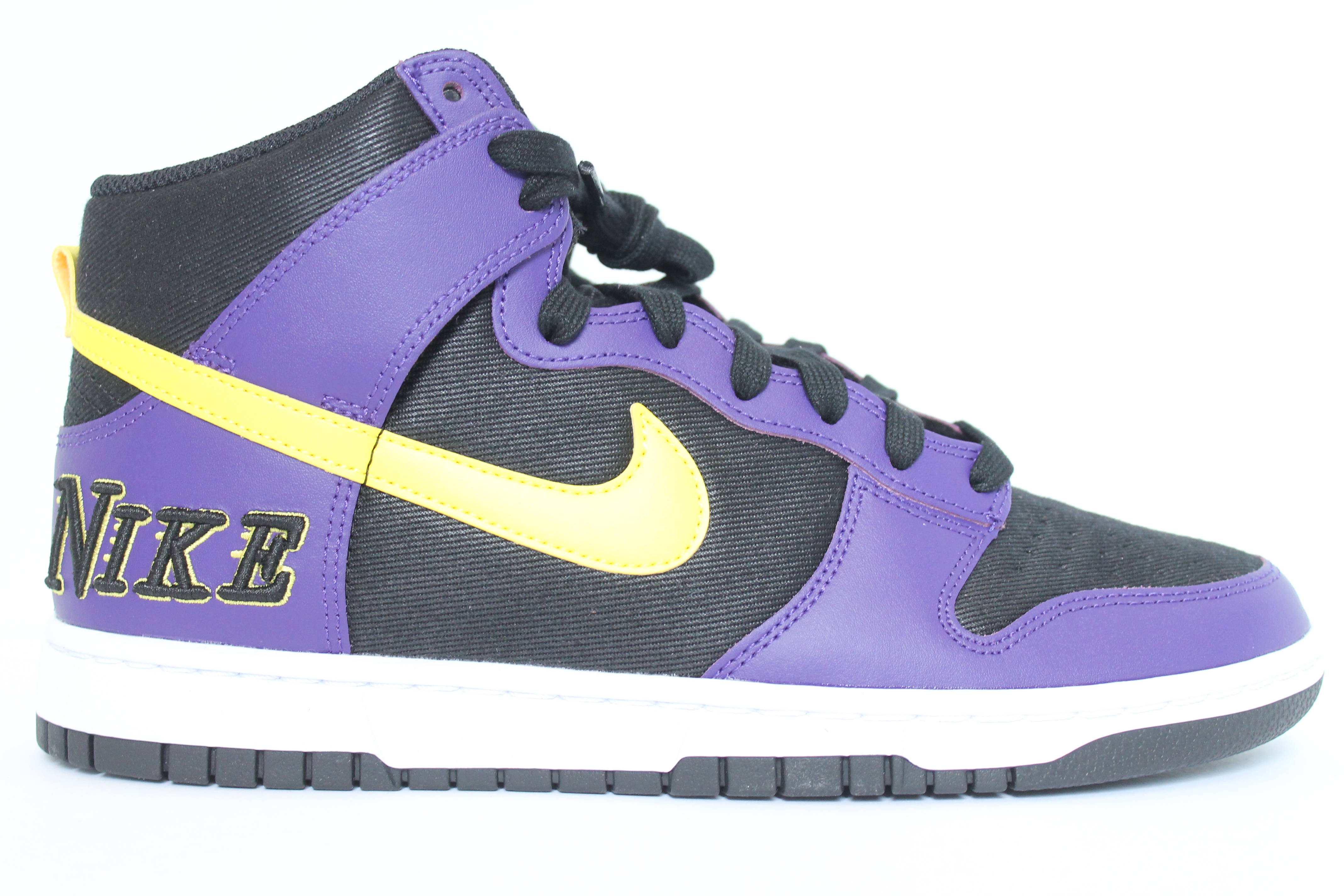 Nike Dunk High EMB Court Purple RM 499 'Lakers'