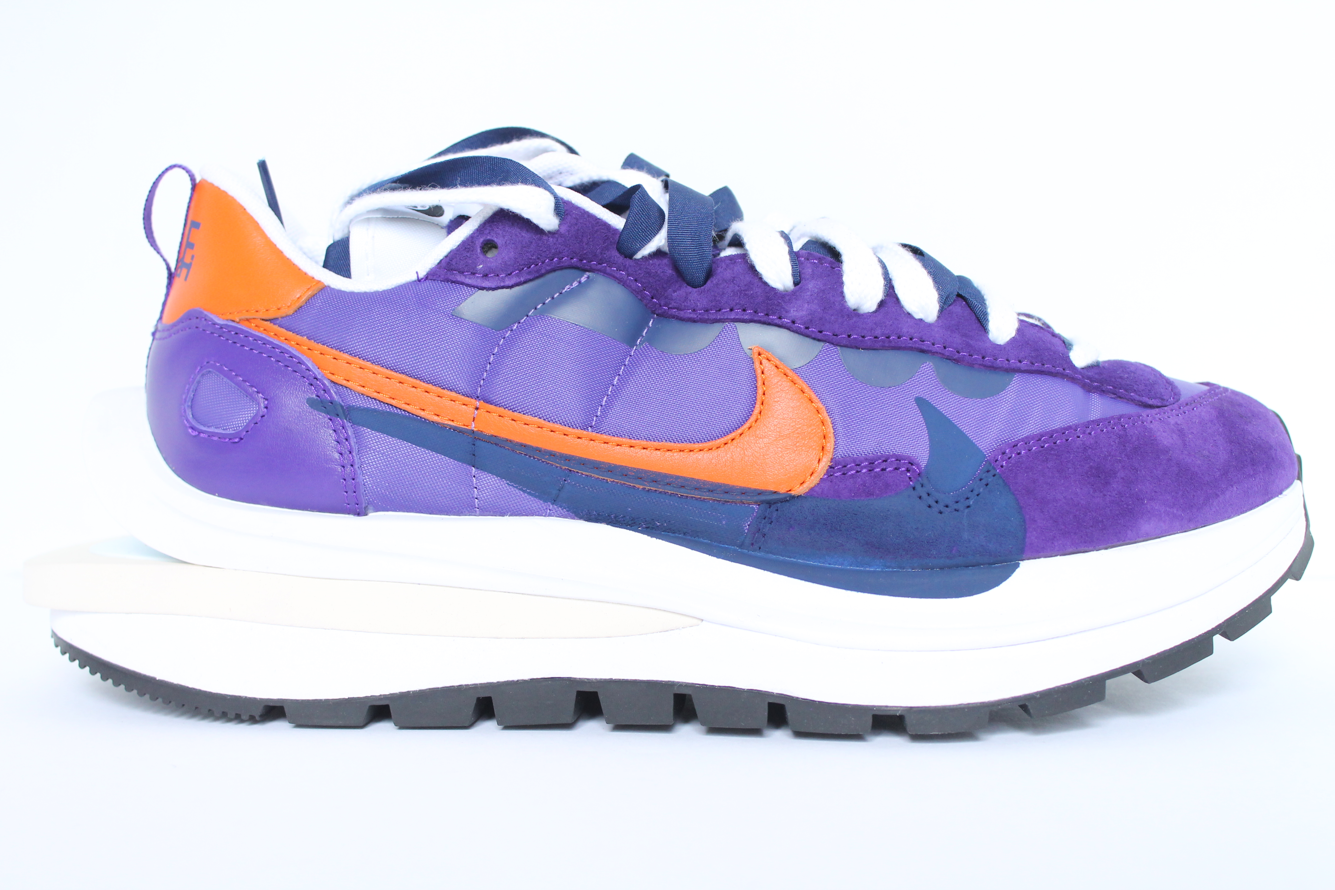 Nike X Sacai VaporWaffle - 'Dark Iris'