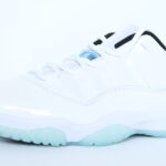 Air Jordan 11 Retro Low - Legend Blue