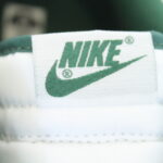 Nike Dunk Low - Varsity Green