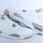 Air Jordan 4 Retro - Tech White