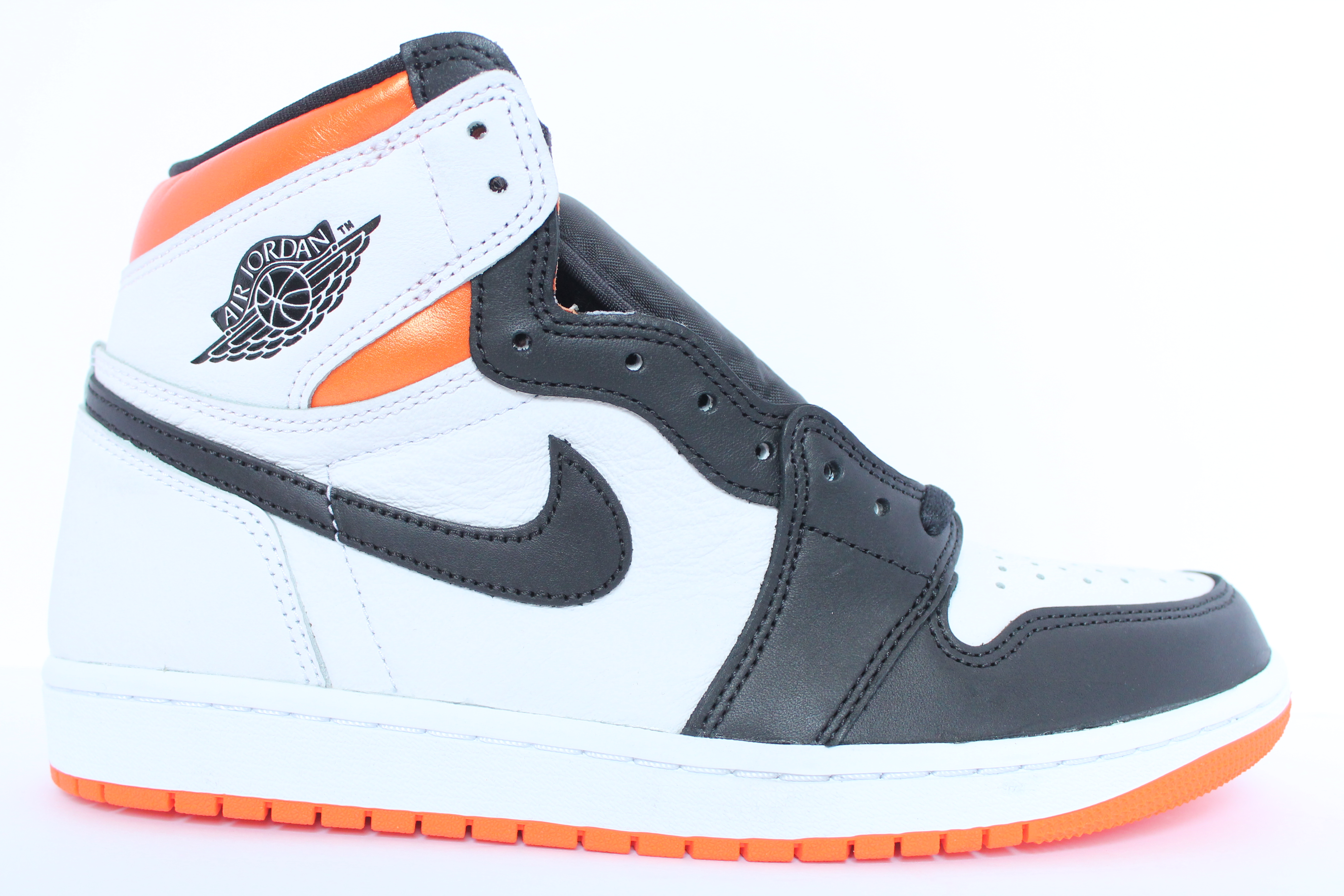 Air Jordan 1 Retro High OG - Electro Orange