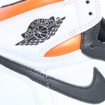 Air Jordan 1 Retro High OG - Electro Orange