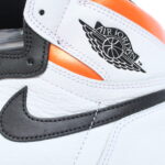 Air Jordan 1 Retro High OG - Electro Orange