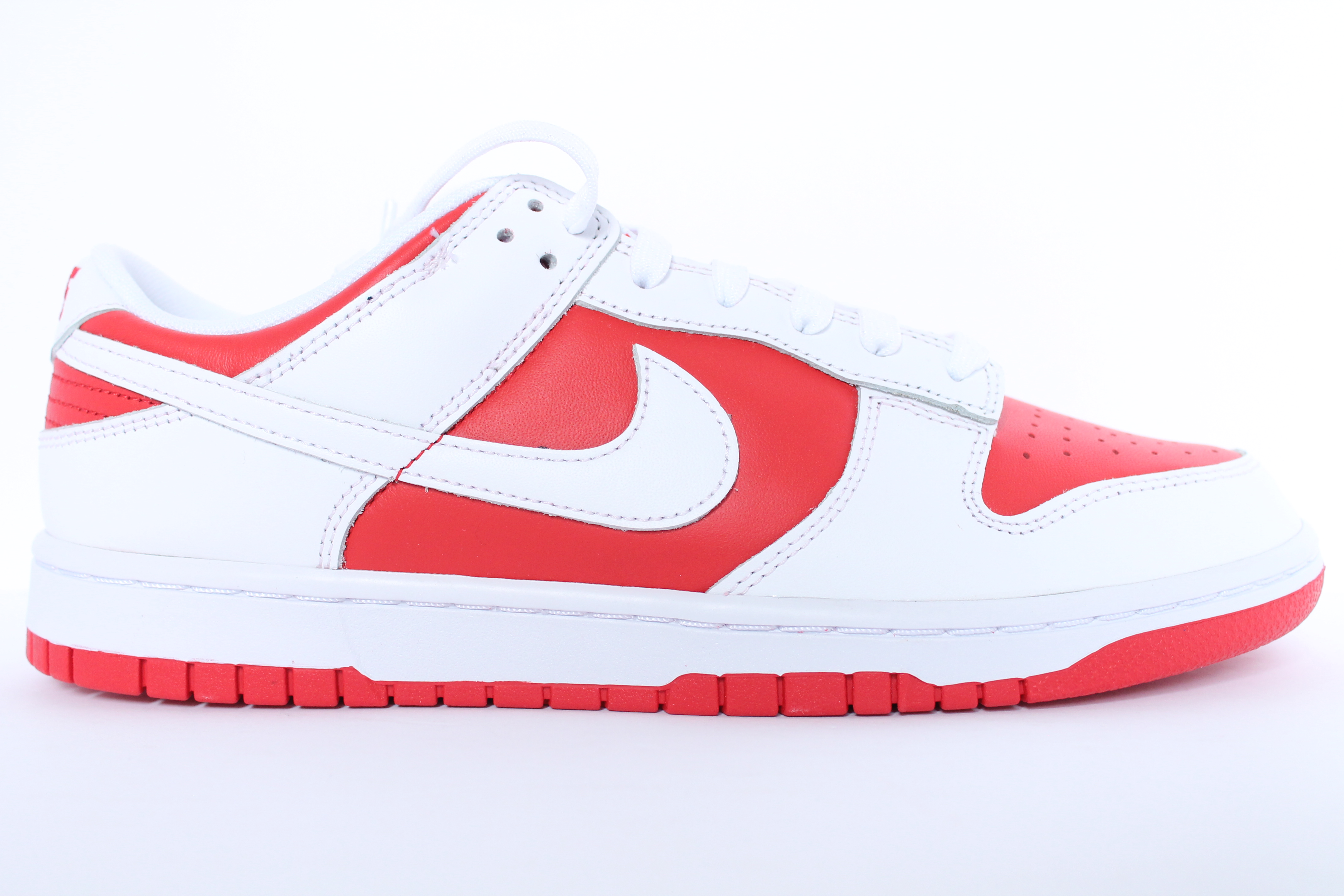 Nike Dunk Low Championship Red