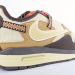 Nike X Travis Scott Air Max 1 Cactus Jack - Baroque Brown