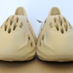 adidas Yeezy FOAM RNR - Desert Sand